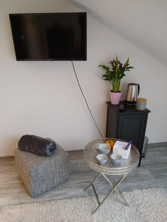 Ferienwohnung Loewenzahn Mueddersheim Vettweiss Ngoại thất bức ảnh